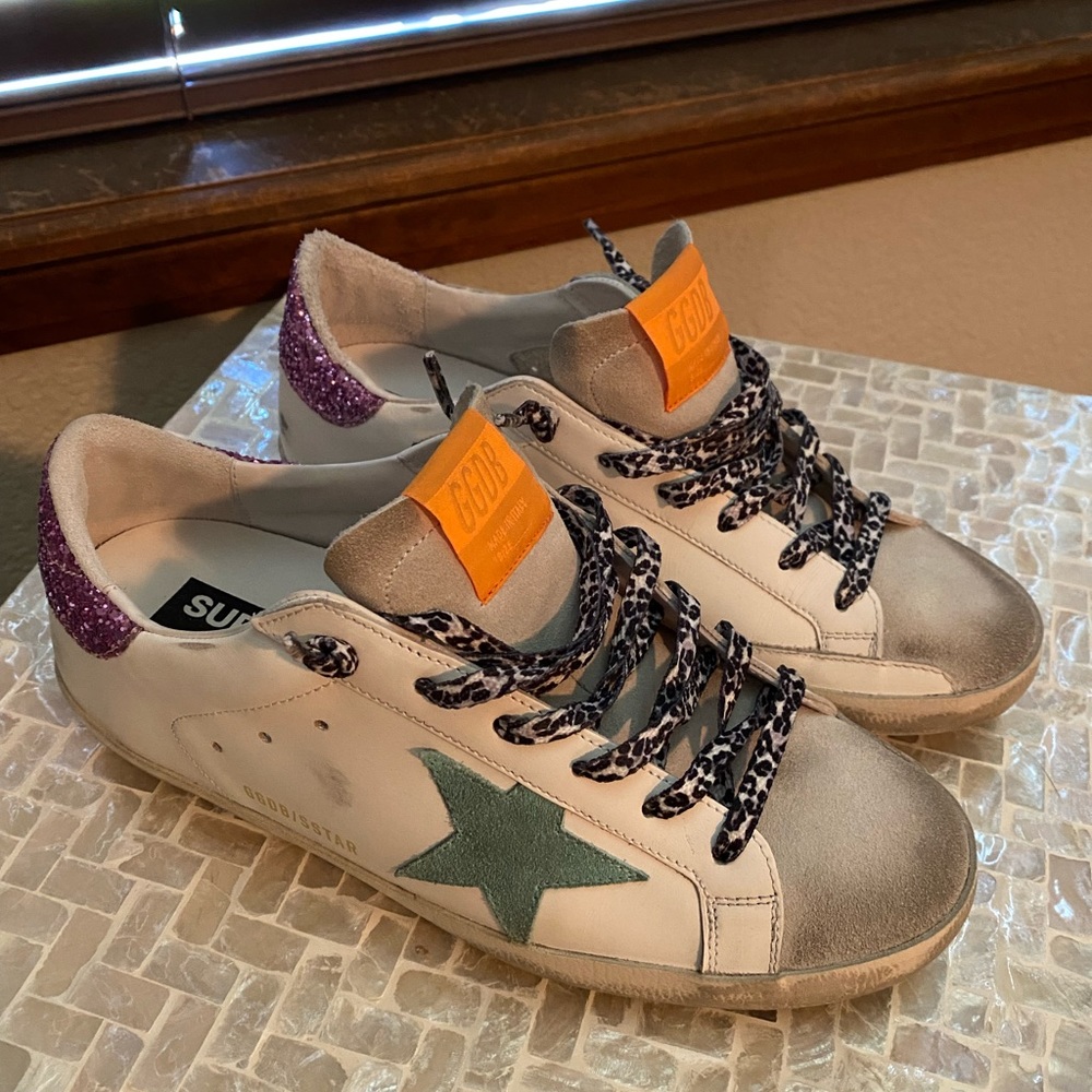 NIB Golden Goose Sneakers sz 39